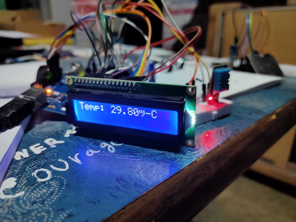Arduino Room Temperature Monitor
